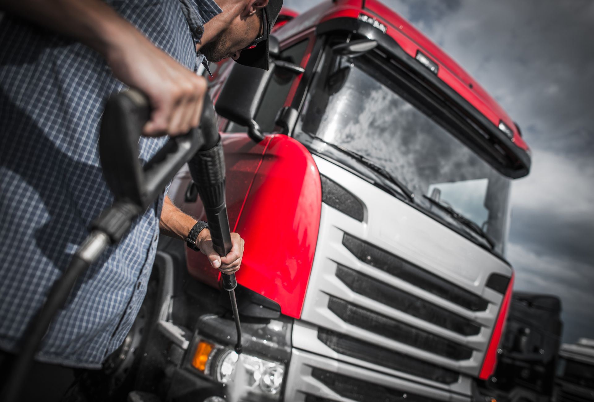 Lavage de poids lourds écologique à Toulon